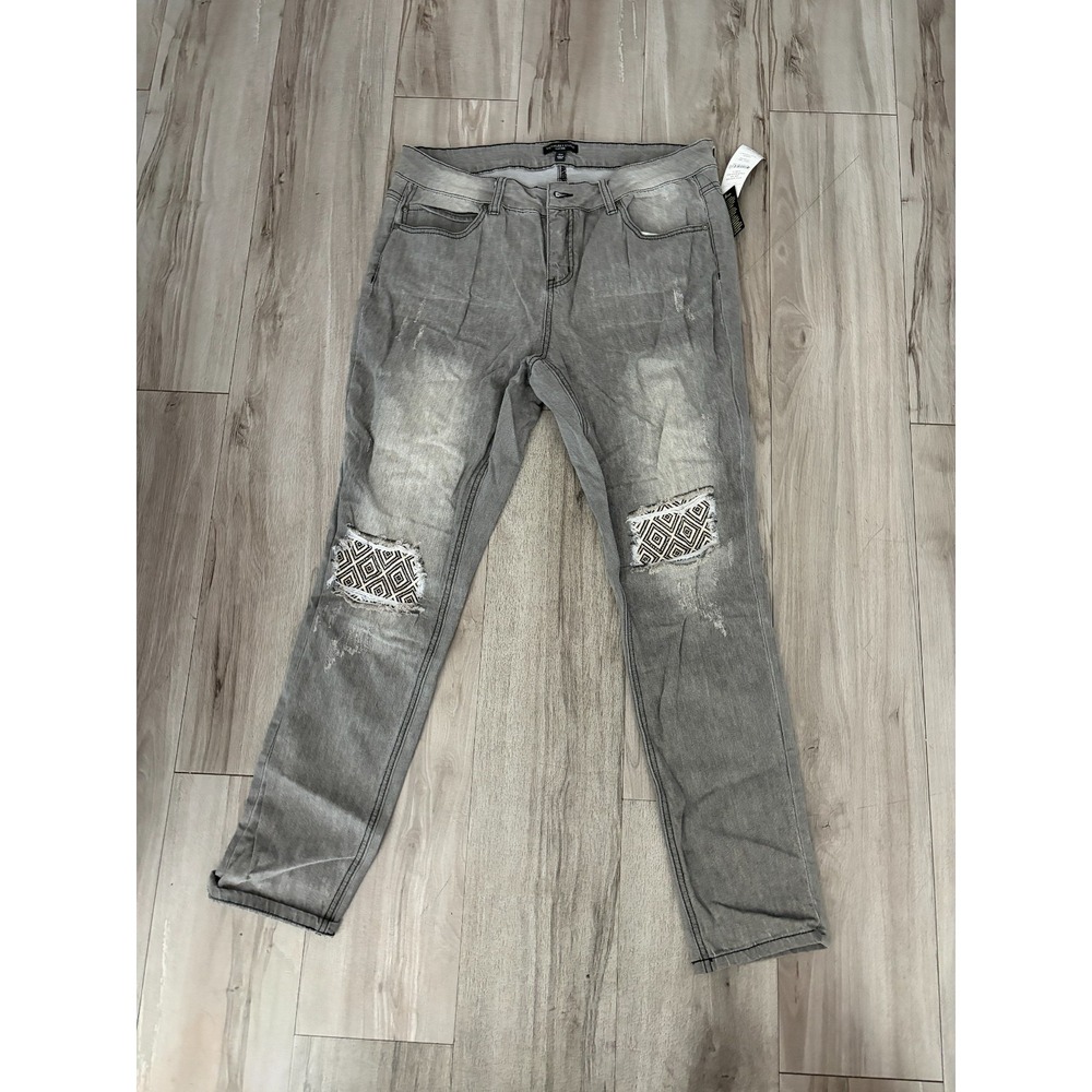 Signature Studio Skinny Jeans Womens 16W Gray Distressed Knee Patch Streetwear